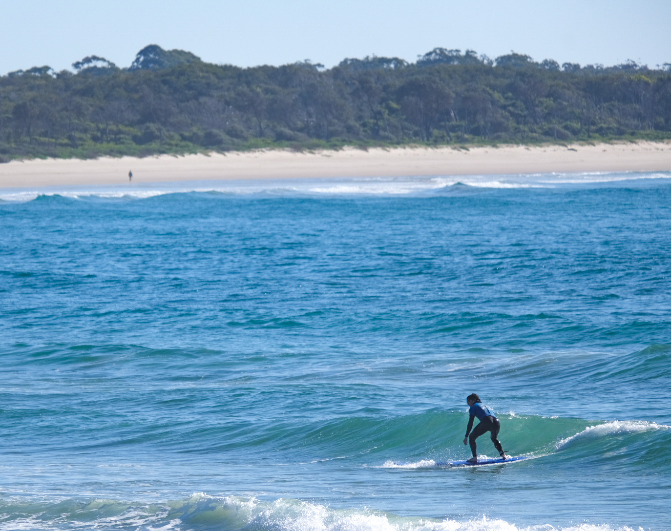 Surfing in crescent head