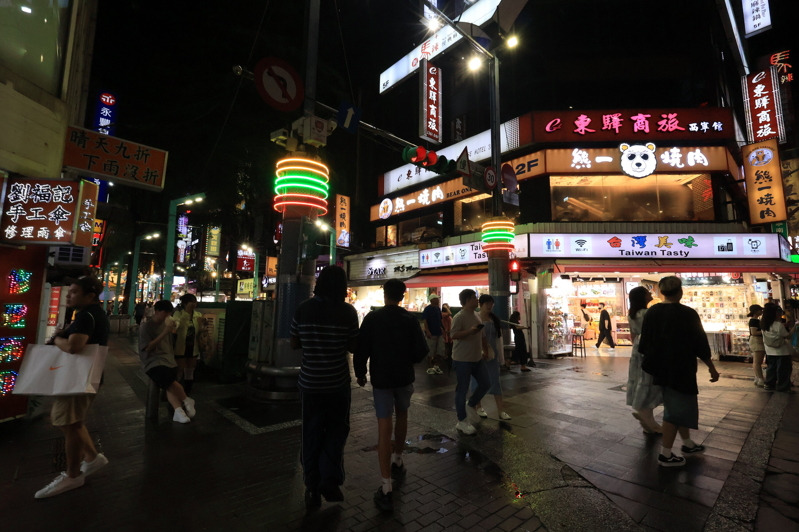 Night exploring in Ximending walking district