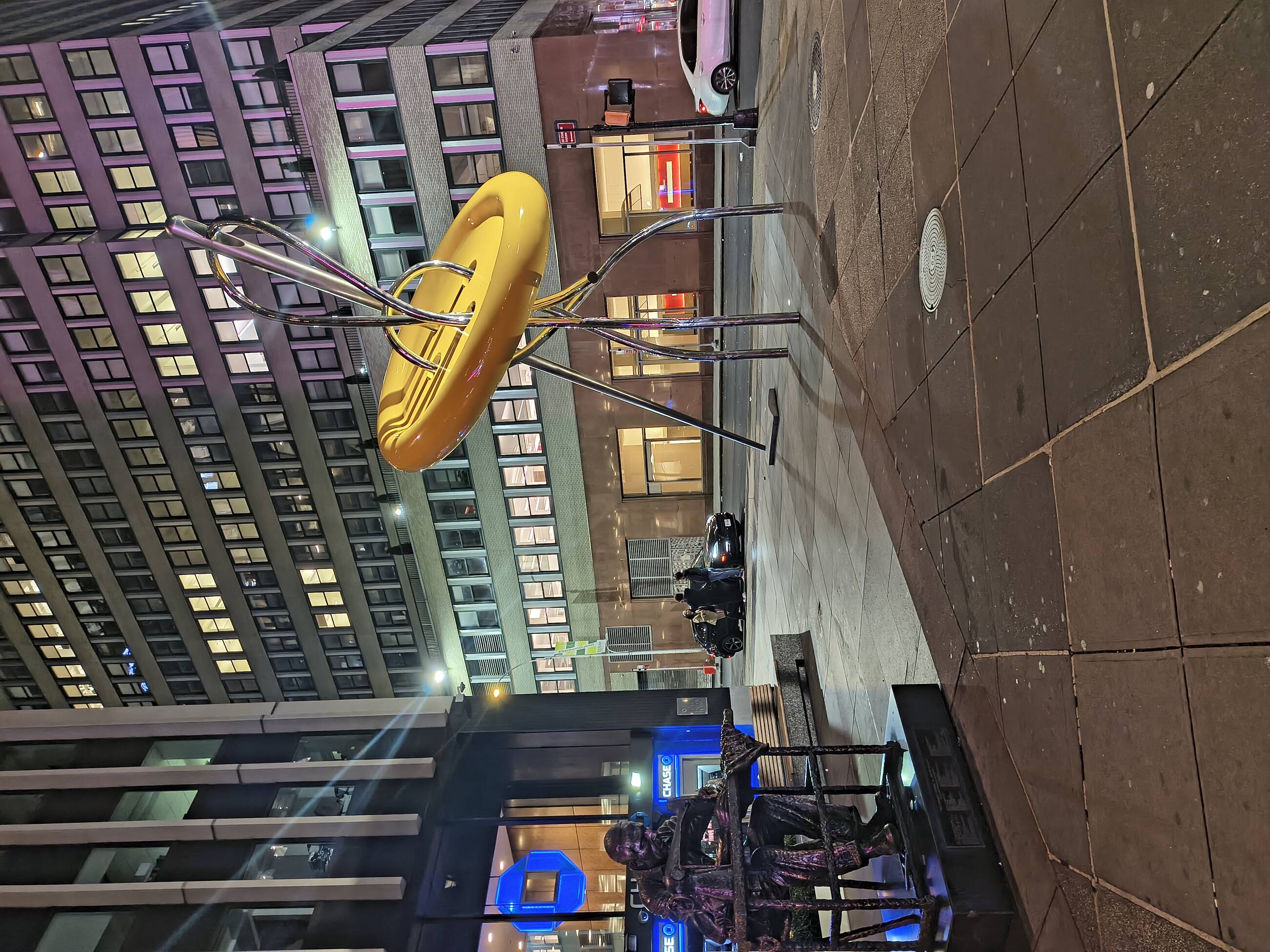 Sculpture near Times Square 