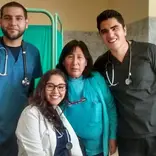 Medical volunteer in peru