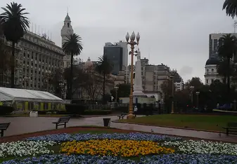 Madres de Mayo Plaza 