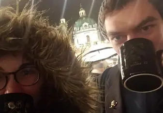 Keeping cozy at a Christmas market! 