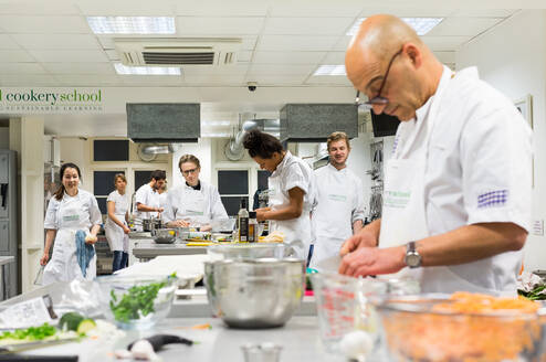 Preparing fresh and organic produce