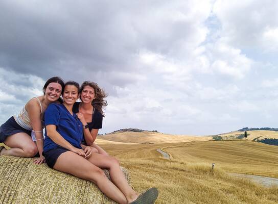 students in siena countryside