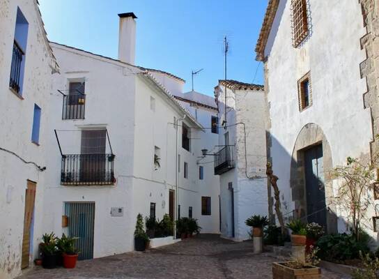 ISA Internships in Valencia, Spain