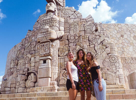 Volunteer in Merida Mexico with IVHQ