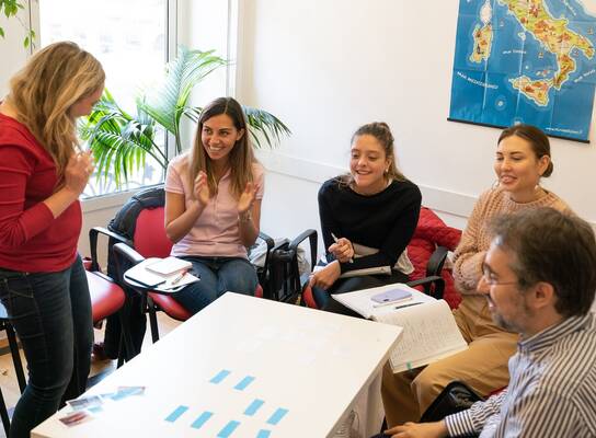 IFA students engaged in Italian language class