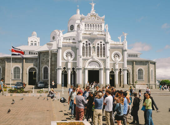 Students at Cartago Basilica