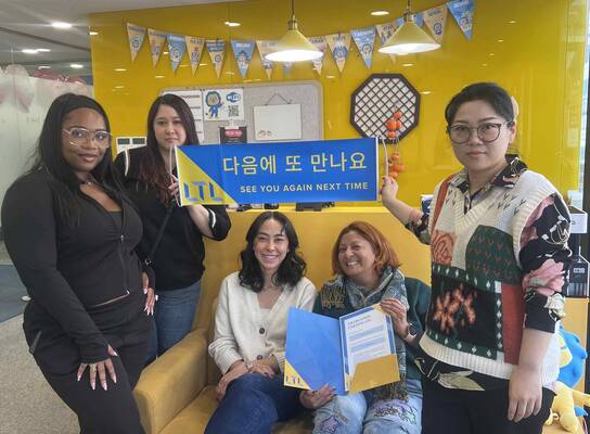 Korean language students at LTL Seoul