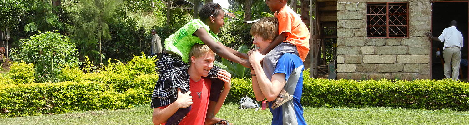 SStS Kenya: Childhood Education and Community Empowerment
