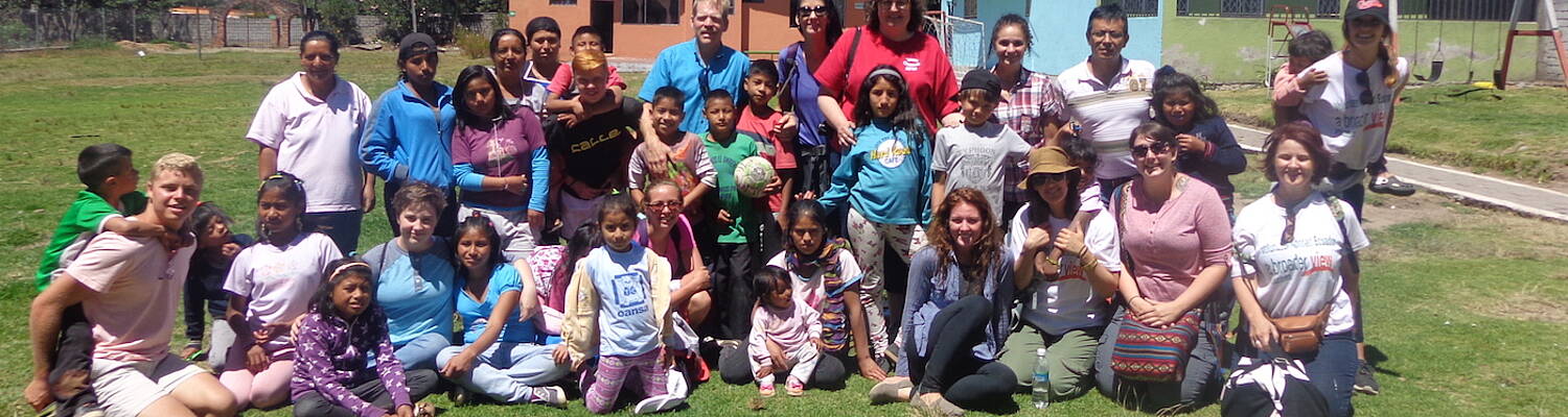 Volunteer Abroad in Ecuador - 25 Social and Conservation Programs
