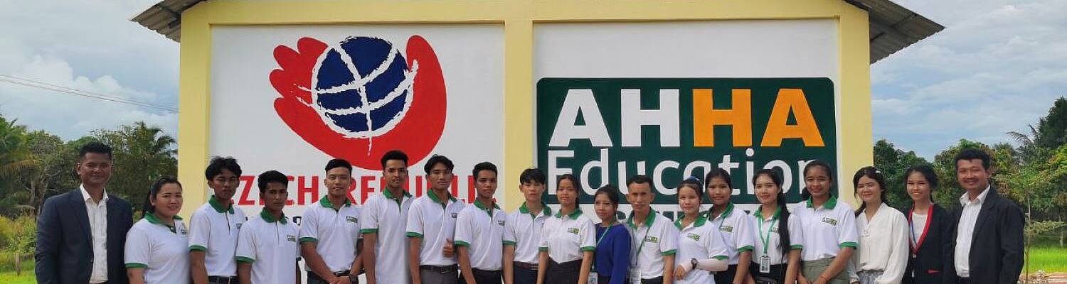 Volunteer with AHHA Education in Cambodia
