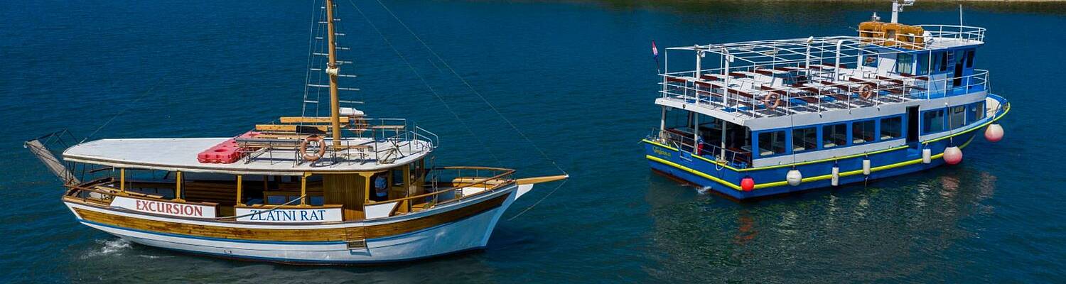 Paid Internship on the Sea – Boat Host / Tour Animator
