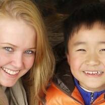Smaller Earth au pair