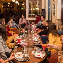 Meet new friends during your TEFL course in Chicago