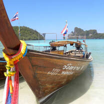 Explore Thailand as an English tutor