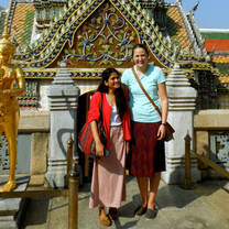 Greenheart Travel alumna, Megan, with her host mom
