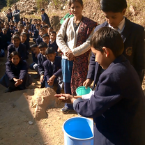 Handwash acvtity with children