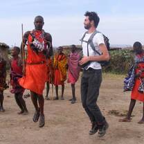 Volunteer in Kenya local