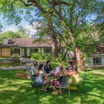 Volunteer House in Victoria Falls