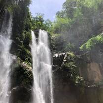 This is the beautiful waterfall we swam in!