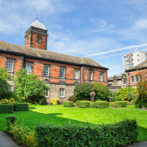  The University of Dundee