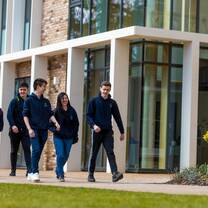 d'Overbroeck's International School