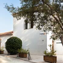 The building of the school Debla