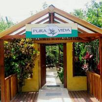 Spanish School Pura Vida (Entrance)