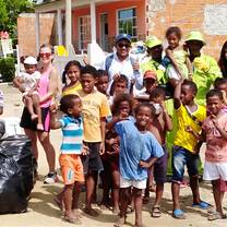 Join youth groups to support or even plan community trash collection events. 