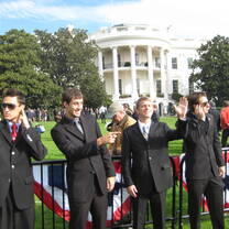 Students pose in front of the White House