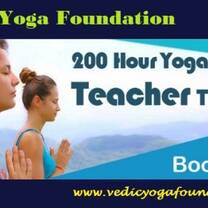 Do you want to go deeper into yogic philosophy, asana, pranayama, meditation and anatomy? Acquire the building blocks to become a Certified yoga teacher and deepen the practice you already love! We are pleased to announce our RYS 200 Teacher Training Course.