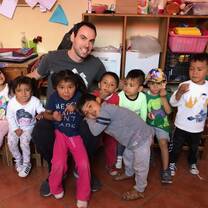 Me with the kids that I volunteered with in 2019 (my most recent experience)