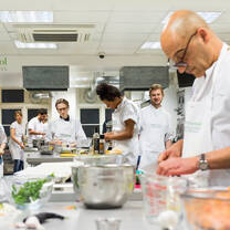 Preparing fresh and organic produce
