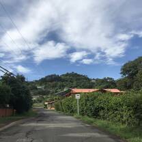 Walk to school in Atenas.