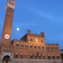 A beautiful night in the piazza del campo, our meeting/hangout spot.