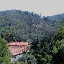Visitors centre outside the Jenolan Caves, Blue Mountains, Australia