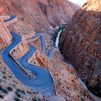 dades