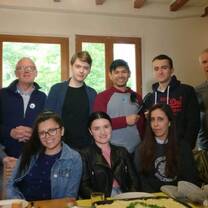 Eight nationalités Volunteering in France