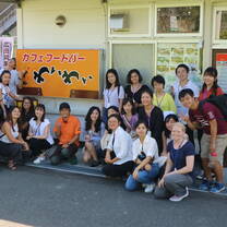 Participants at WaiWai Cafe