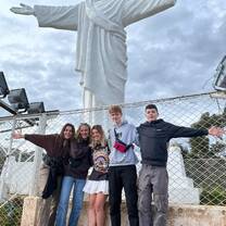 Students Visiting El Cristo Blanco
