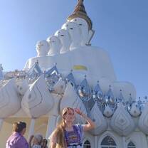 Helena at the temple