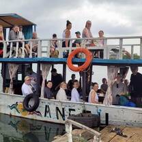 Critically Endangered dolphin surveys!