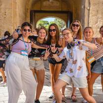 Angloville: Discover the World 
