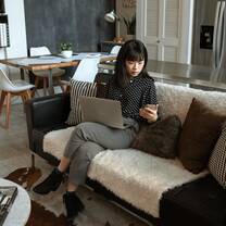 As part of the FITH French Immersion program, the student enjoys focused, self-paced study time in a cozy private area, fostering language skills in a calm and supportive environment.
