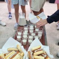 Traditional horchata with fartons