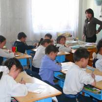 Volunteer teaching in Mongolia with Projects Abroad