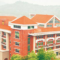 The beautiful campus of Peizheng College