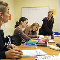 Babylon Idiomas students learning Spanish in Barcelona