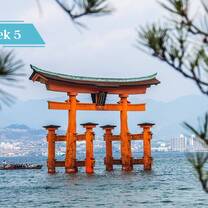 The floating torii gate of Itsukushima Shrine.